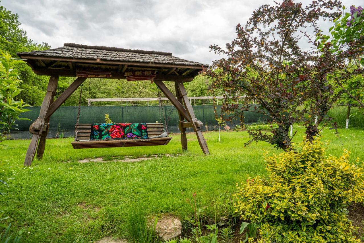 Cabana Rustic Борша Экстерьер фото